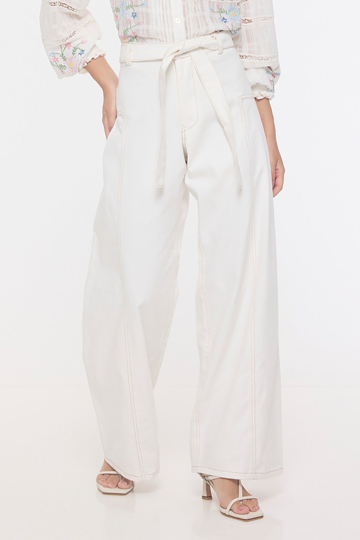Thea Pant